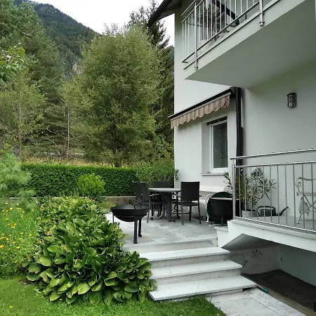 Apartment Haus Tilda